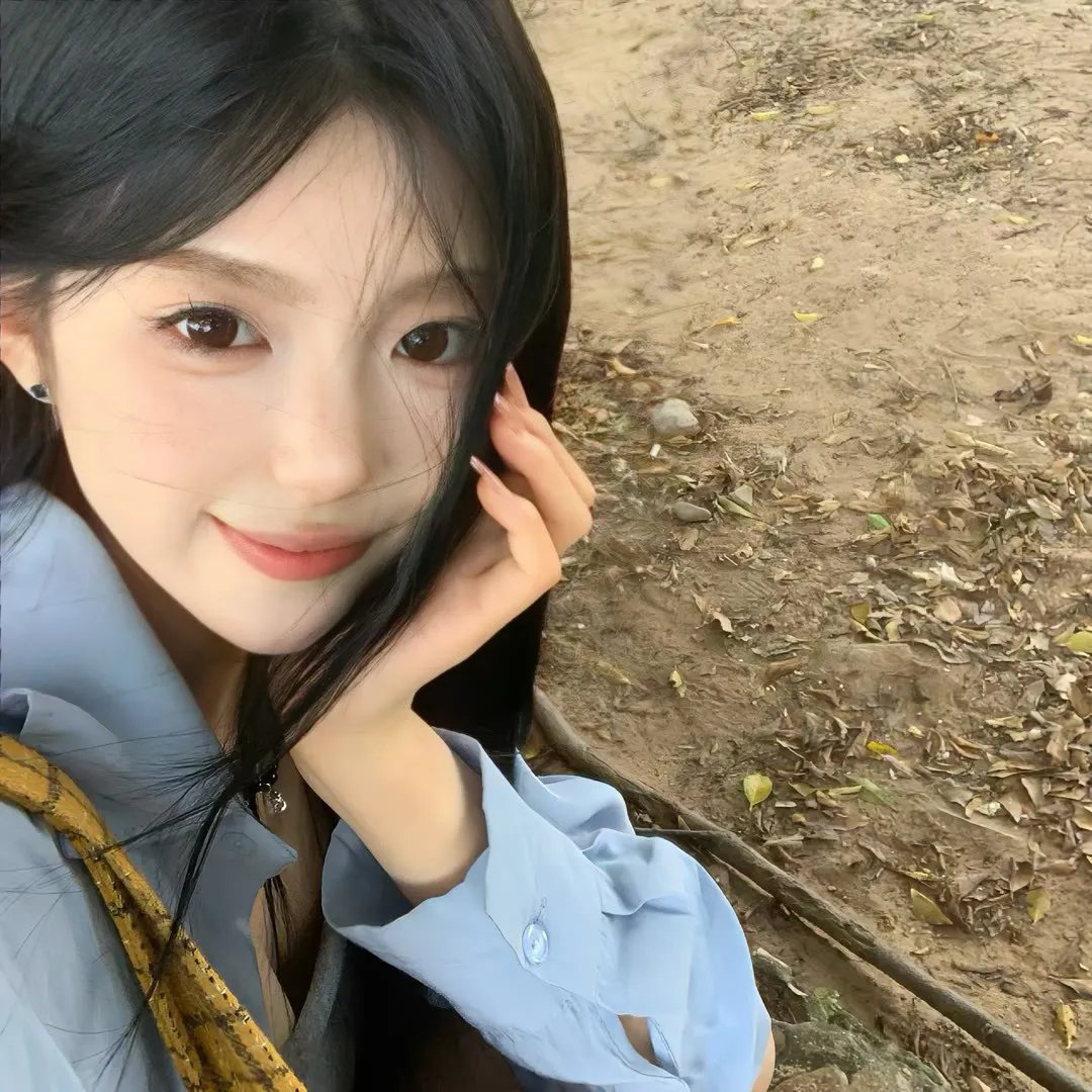 一年的明天 海报