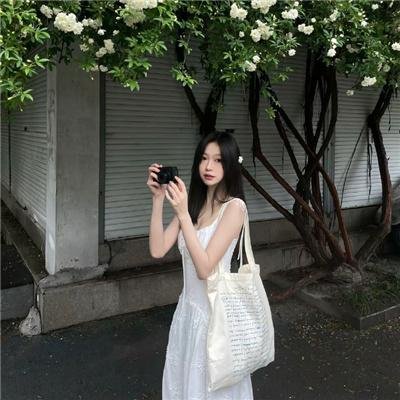 听海涌 海报